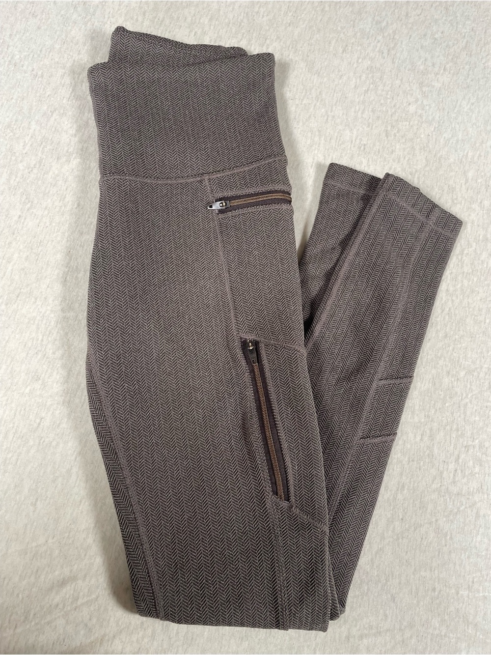 Athleta Sly Drifter Tight XS Gray Purple Herringbone Leggings Zip Pockets 243161